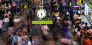 Monday’s reopening saw more than 18.5 million people using tracking app; Songkran could be in July